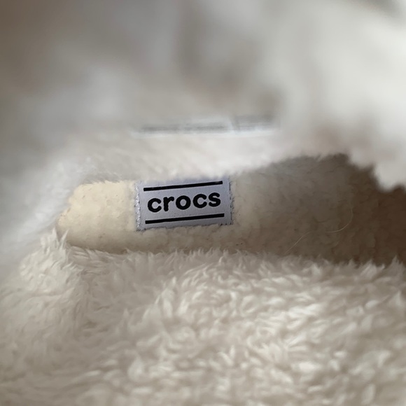 NWT Crocs Classic Lined Neo Puff Boots Winter Snow Cold main image 7